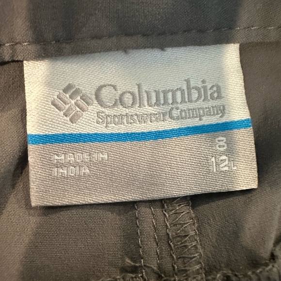 Columbia “Saturday Hiking Long Shorts” - Picture 4 of 9